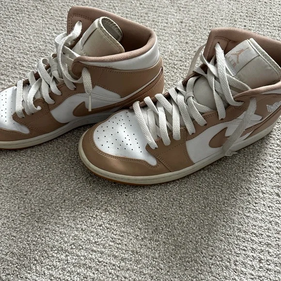 White And Tan Air Jordan 1 Mid. Size 11.5. Great Condition - Picture 3 of 7